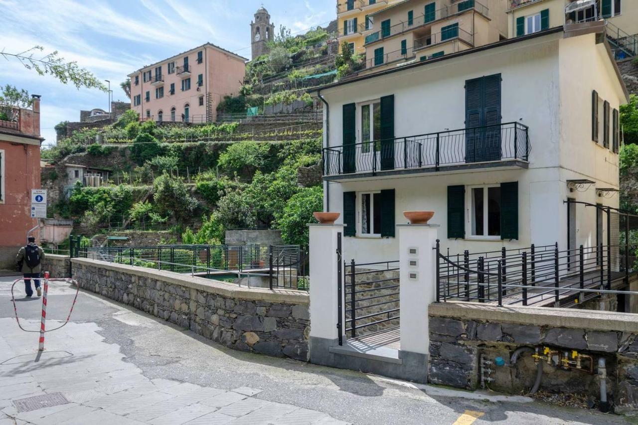 Joivy Family Flat With Little Patio, Cinque Terre Apartment Vernazza Exterior photo