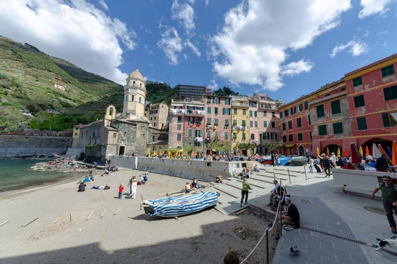 Joivy Family Flat With Little Patio, Cinque Terre Apartment Vernazza Exterior photo