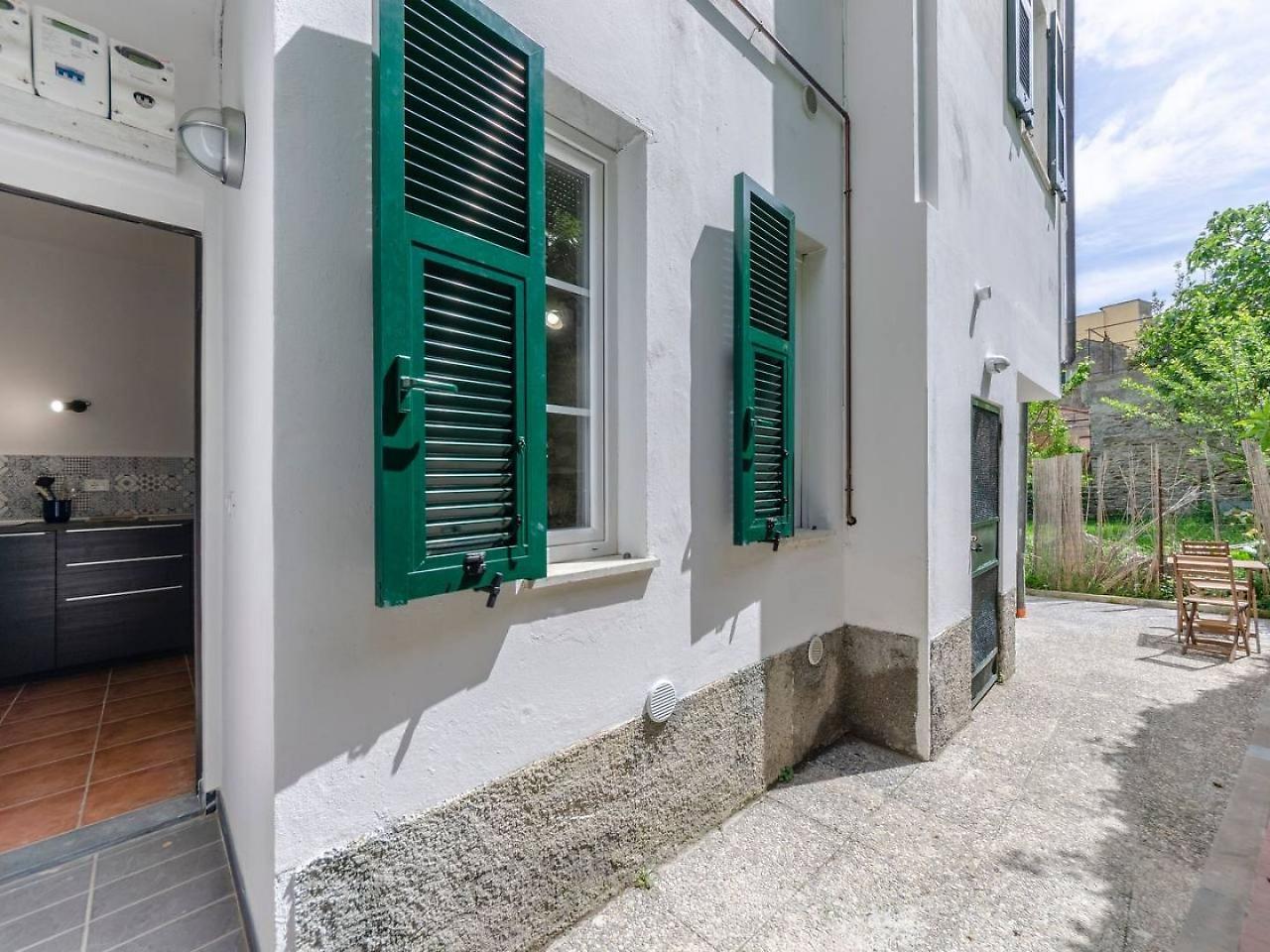 Joivy Family Flat With Little Patio, Cinque Terre Apartment Vernazza Exterior photo